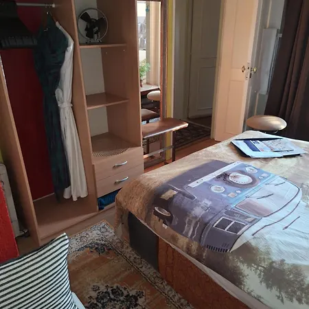 Alloggio in famiglia Homey Budget Bedroom *